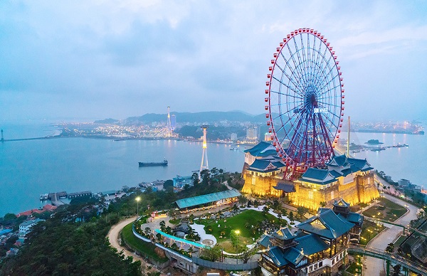 Sun World Ha Long offers 60% discount on Queen Cable Car