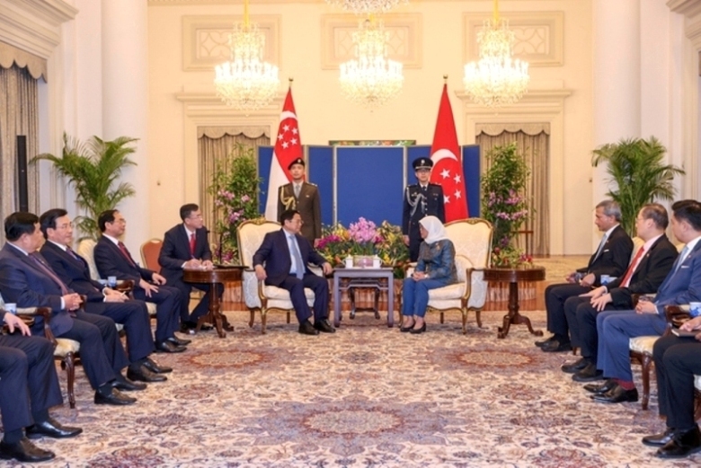 Vietnam, Singapore eye stronger cooperation