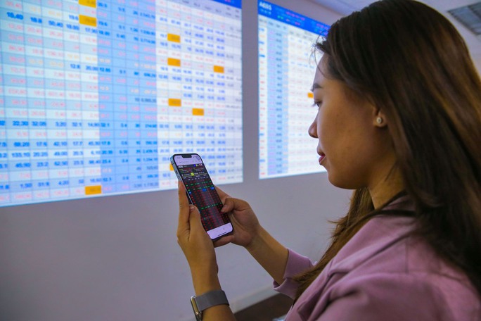 BWE wants to acquire 24.5% stake in LAW
