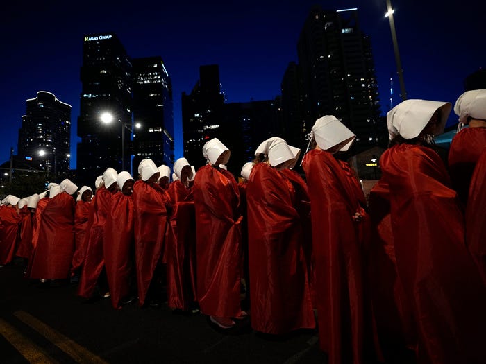 Israel’s ‘Handmaids’ become a defining image of the mass protests against Netanyahu’s judicial reforms