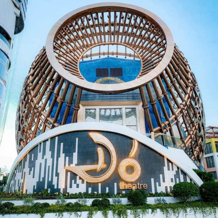 Do Theater in Nha Trang: a check-in point with bold Vietnamese identity of the country of “Tram Huong”
