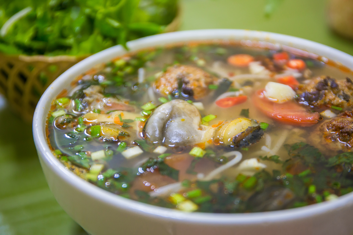 Супы на каждый день. Суп из улиток. Вьетнамский суп с улитками. Лапша Ханой. Ханойская лапша