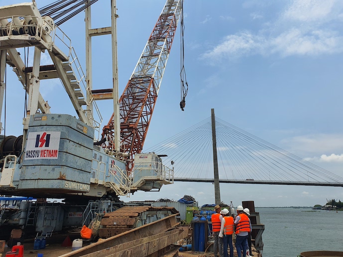 My Thuan 2 Bridge to be completed this year