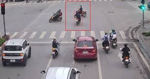 AI Cameras in Hanoi Record 130 Red Light Violations