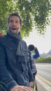 Keanu Reeves Captivated by Isle of Man TT Motorcycle Race