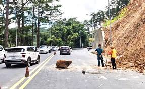 Lâm Đồng Identifies 505 Areas at Risk of Flooding and Landslides