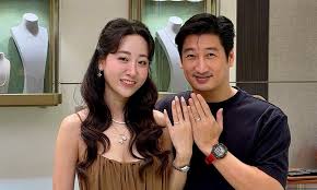 Ngọc Quỳnh to Marry Thùy Anh in September