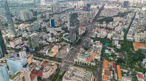 Real Estate Market Shifts Focus Amidst Abundant Capital