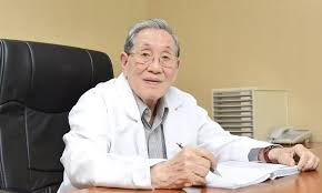 Renowned Doctor and Educator Nguyễn Đình Hối Passes Away