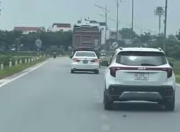Truck Driver Fined After Fleeing from Police Checkpoint