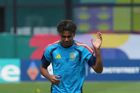 Uruguay Faces Spain in Crucial World Cup Match