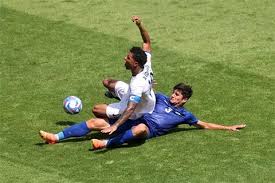 Uzbekistan's Khusanov: The Rising Star Facing Ronaldo