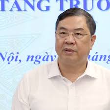 Vietnam's Deputy Prime Minister Advocates for Domestic Mineral Exploitation