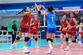 Vietnam's U18 Women's Volleyball Team Competes for Championship