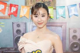 Actress Thu Dan Addresses Marriage Controversy