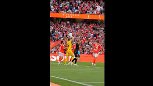 Benfica's Pavlidis Scores Early to Level Europa League Tie
