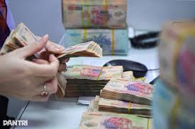 Clarification on Money Transfers Over 400 Million Dong