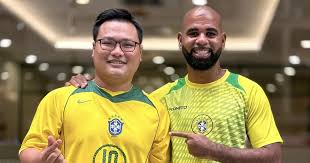 Claudecir Junior Celebrates World Cup Spirit in Vietnam