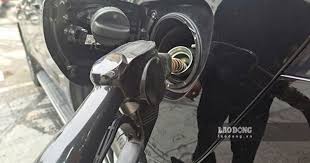Fuel Prices Drop Today Amid Global Market Fluctuations