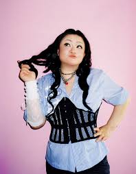 'Little Stork' Xuân Mai Makes Musical Comeback After 20 Years