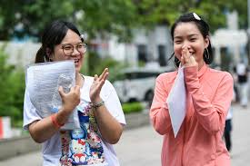 National Economics University Sets Admission Score at 22