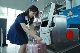Nội Bài Airport Introduces Automated Check-in and Baggage Drop