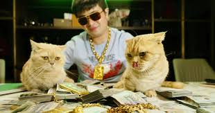 Parents of Mr. Pips Withdraw Funds to Buy Gold After Son's Arrest