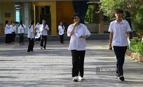 Quang Tri Province Calls for 50% Reduction in Public Schools