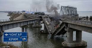 Russia and Ukraine Target Supply Lines: Signs of Stalemate