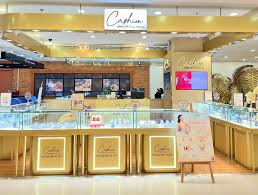 Several Diamond Brands Cease Operations Amid Market Turmoil