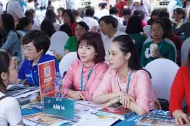 Students Scoring Above 19 Have Opportunities in Economics and Finance