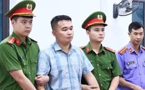 Teacher Detained in Unusual Exam Score Case in Tuyen Quang