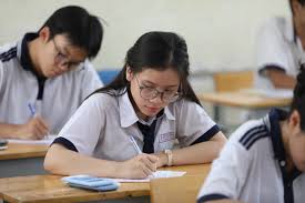 University of Economics Ho Chi Minh City Announces Admission Scores