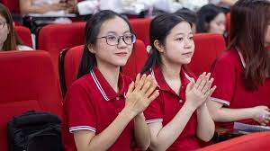 University of Foreign Trade Sets Highest Admission Score at 24
