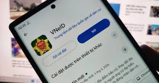 Vietnam Offers Fee Waivers for Digital ID Users