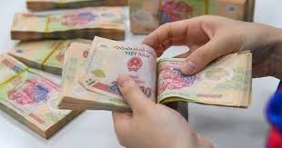 Vietnam Proposes Minimum Wage Increase Ahead of Negotiations