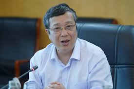 Vietnam's Deputy Minister Hoang Trung Charged in Durian Export Scandal