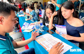 Vietnam's Education Ministry Outlines Admission Score Conversion for 2026