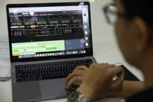 Vietnam's Stock Market Surges as VN-Index Gains Nearly 31 Points