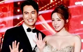 Vietnamese Actors Viet Anh and Quynh Nga Buy Home Together