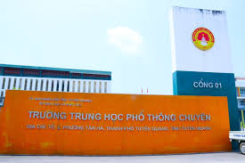 Announcement Schedule for Retake Exam Results at Tuyen Quang Specialized High School