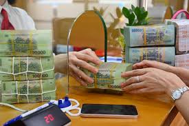 Banks Race to Raise Capital with Bonds Offering 10% Interest