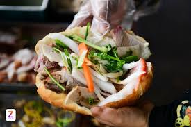 Dozens Hospitalized After Eating Bánh Mì in Gia Lai