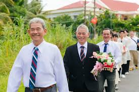 Elderly Groom Celebrates Marriage After 10 Years Together