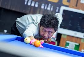 Employee Shocks by Eliminating National Runner-Up in Billiards Cup