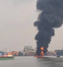 Explosion on Saigon River Claims Life of Woman
