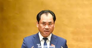 Government Proposes Land or Housing Compensation for Land Reclamation
