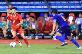 Hai Long's Emotional Tribute After Scoring Against Thailand
