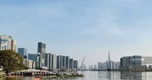 Investment Funds Withdrawn from Real Estate Market