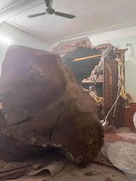 Landslide in Lang Son Damages Homes and Forces Evacuations